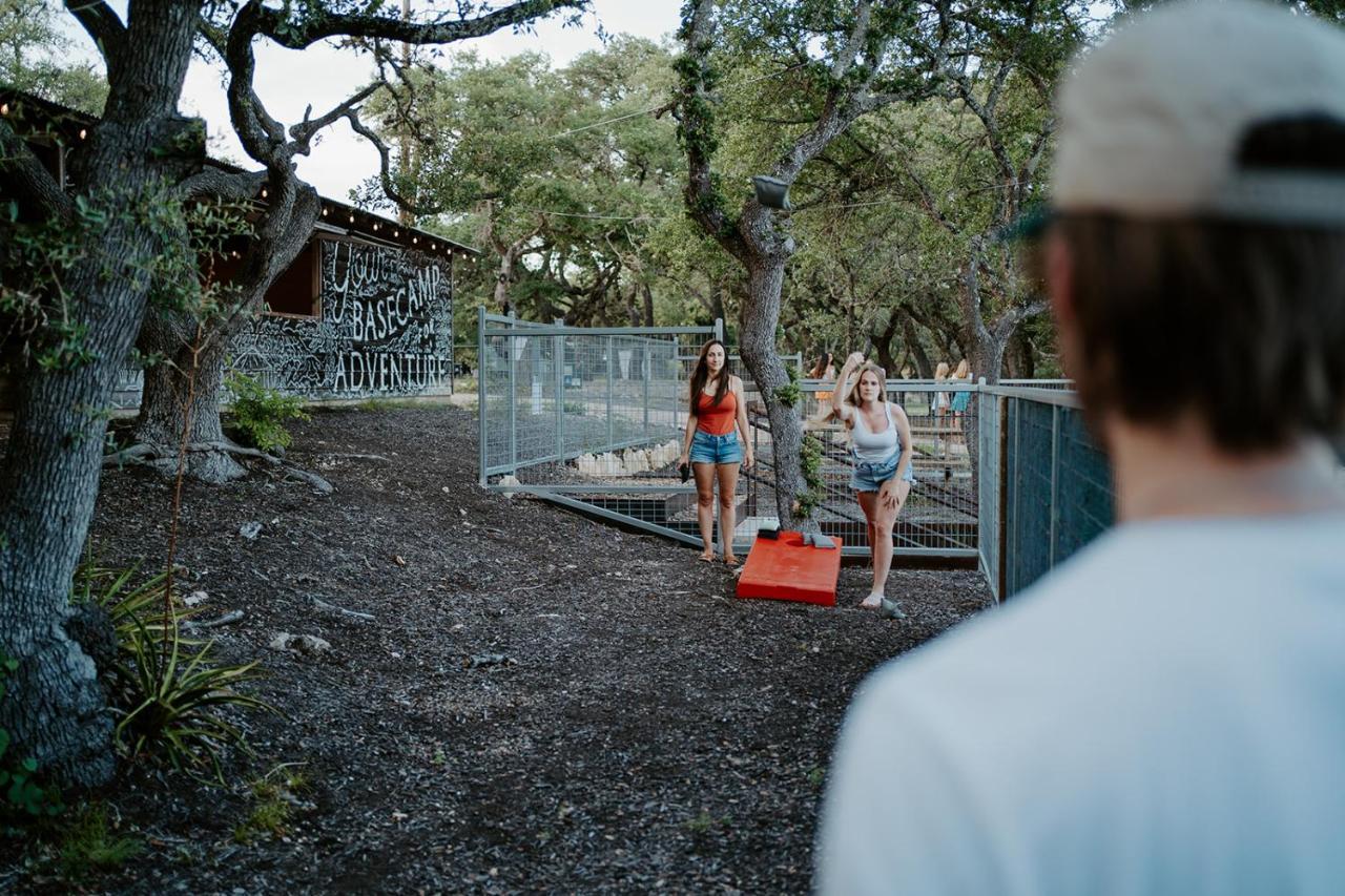 Hotel Lucky Arrow Retreat Dripping Springs Esterno foto